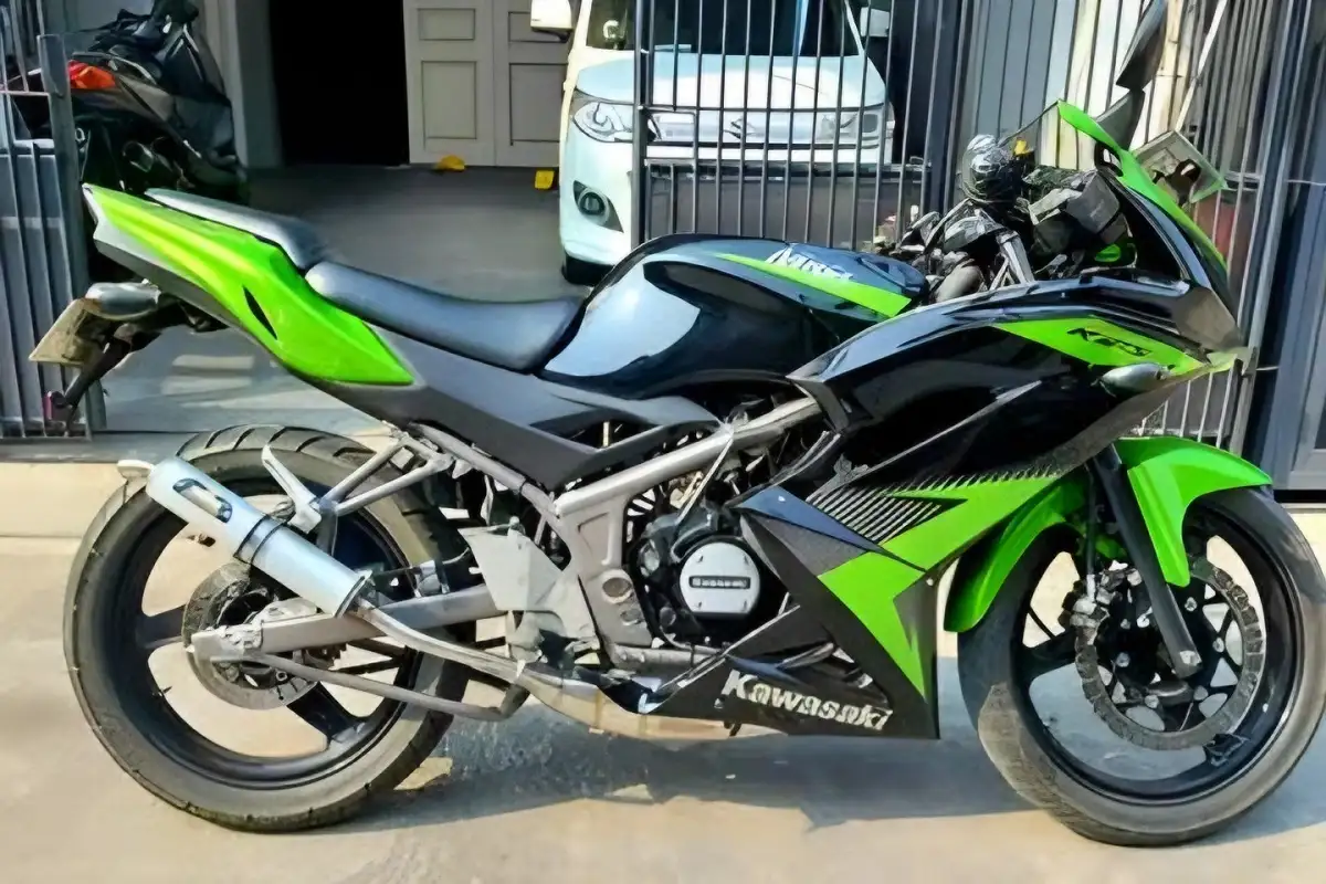 Dalam Perburuan Harga Kawasaki Ninja RR Bekas Ternyata Lebih Mahal Daripada Harga Baru!