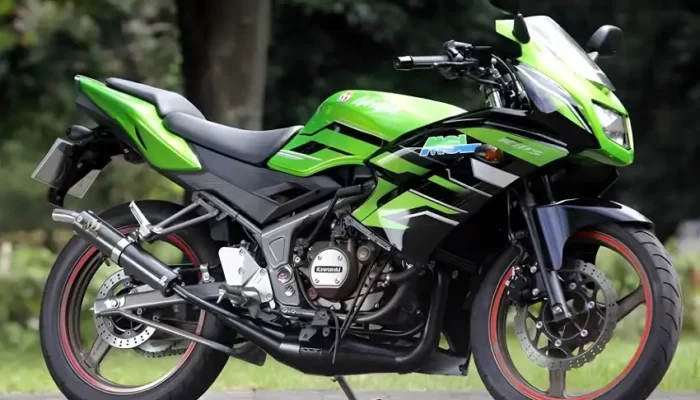 Dalam Perburuan Harga Kawasaki Ninja RR Bekas: Ternyata Lebih Mahal Daripada Harga Baru! 4 Eksistensi Kokoh Kawasaki Ninja RR Mengungguli Ninja 250 SL