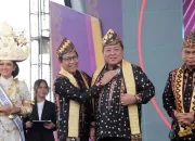 Gubernur Menerima Penghargaan Sebagai Pembina Terbaik dalam Teknologi Tepat Guna dan Posyantek Nasional 2023