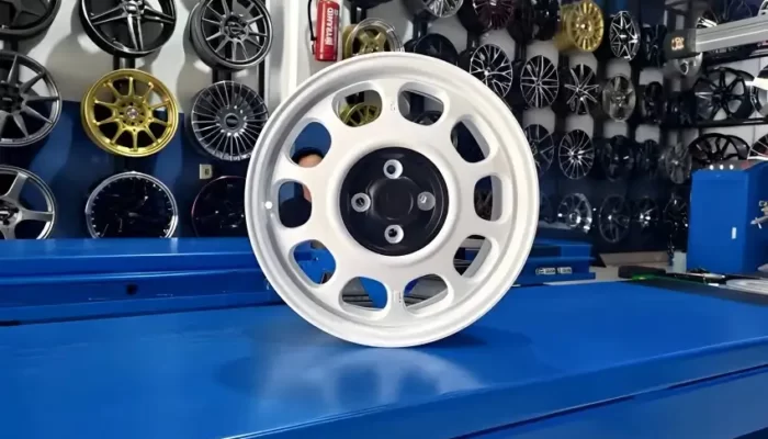 Meluncurkan HSR KLG: Magnet bagi Pecinta Pelek Kaleng! 2 HSR Wheel Memanjakan Pecinta Pelek Kaleng dengan Pelek Baru KLG Berkonsep Retro