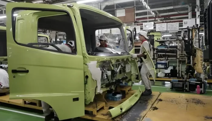 Ini Kabar Bagus! Pasokan Suku Cadang Kendaraan Hino di Maluku dan Papua Meningkat!