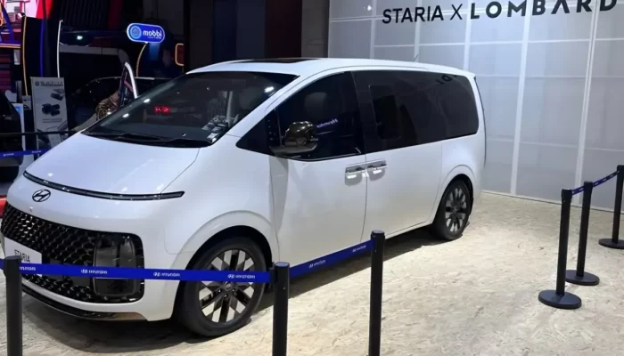 Inovasi Terbaru! Hyundai Staria Mengalami Transformasi Interior yang Mewah, Berapa Harganya?