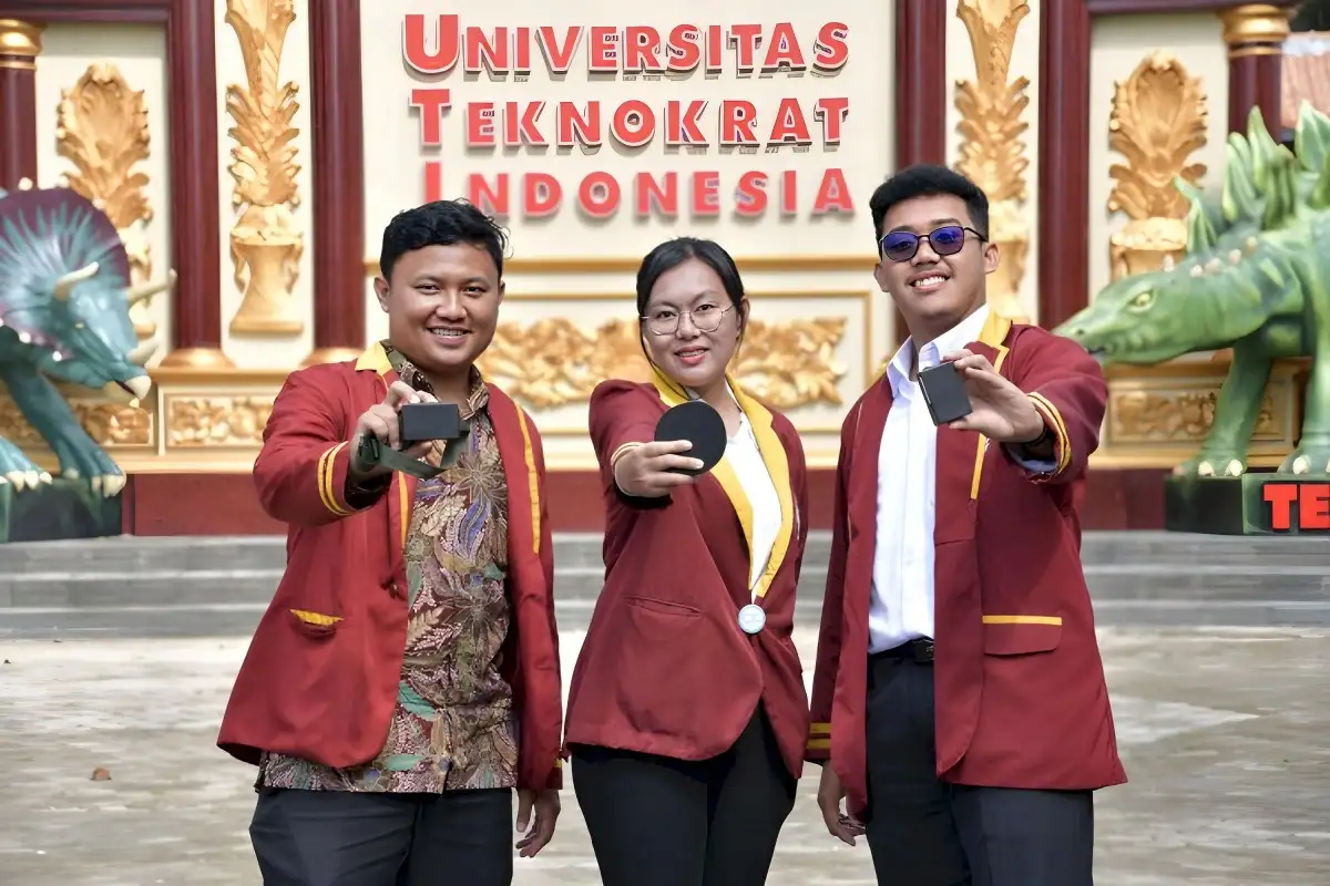Inspiratif! Mahasiswa Universitas Teknokrat Indonesia Raih Gelar Juara I dalam Kompetisi Nasional Internet of Things