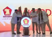 Instruksi Ketua Gerindra Lampung, Mirza Djausal: Bersama Rakyat, Bacaleg Aktif Berjuang Sambil Bagi Sembako