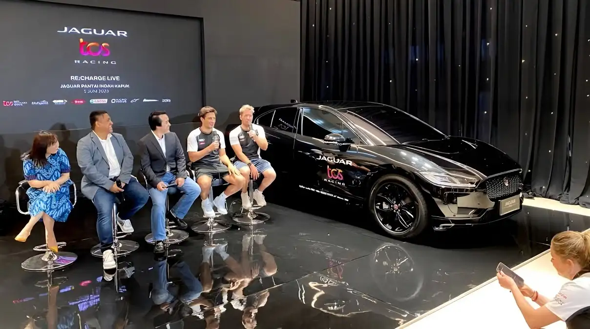 Jaguar TCS Racing Bersiap Menaklukkan Seri Balap Formula E Jakarta 2023