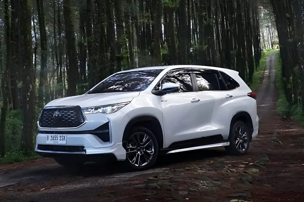 Kijang Innova Zenix Q Hybrid Review Menarik, Sesuai Ekspektasi atau Tidak