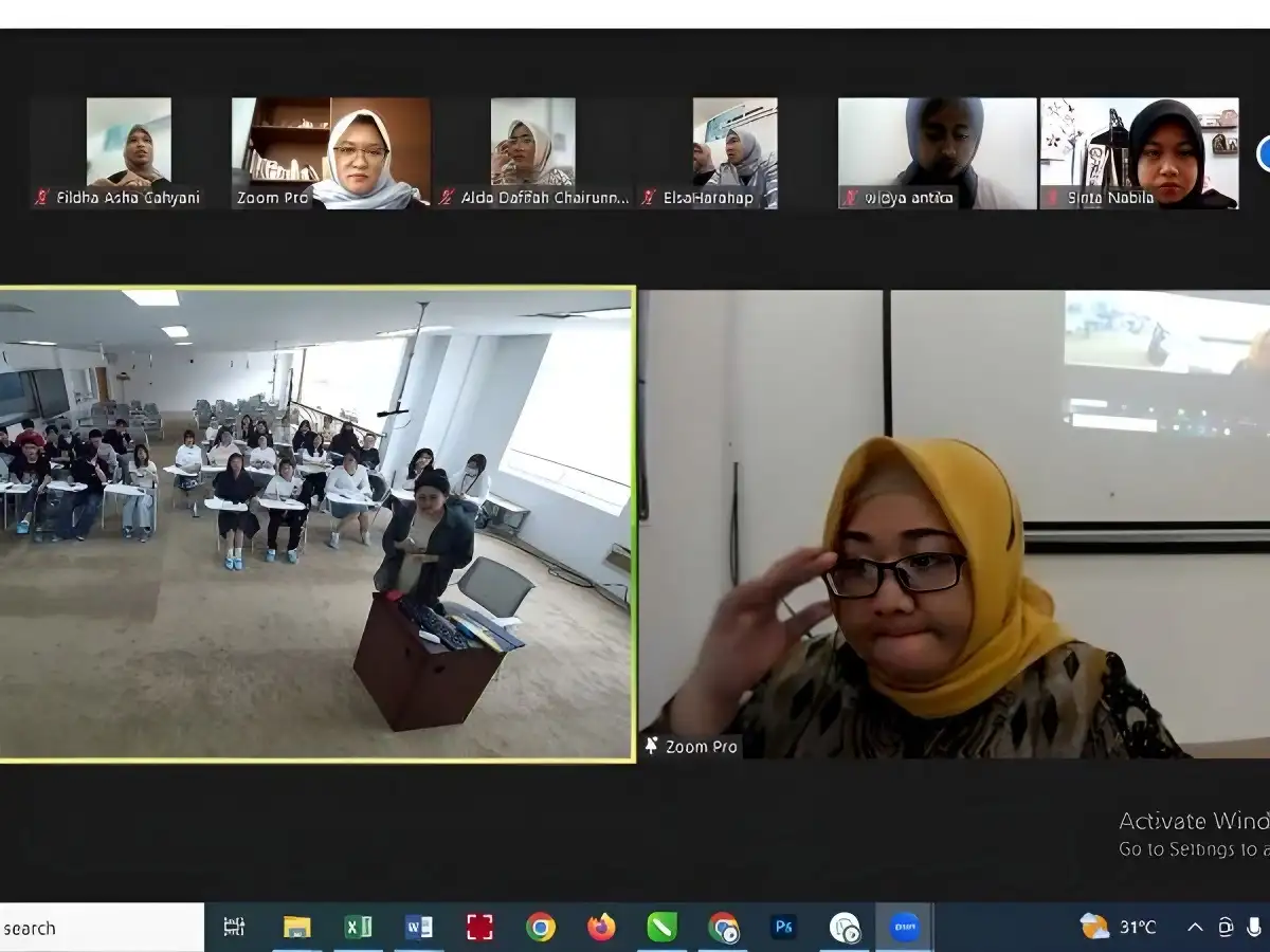 Mahasiswa Darmajaya Bersama NTVU Tiongkok, Meningkatkan Kemampuan Berpikir dengan Collaborative Teaching