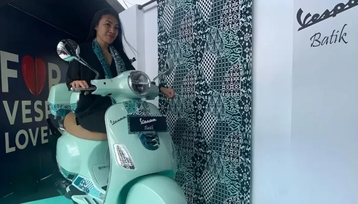 Rahasia Terungkap: Makna Mendalam di Balik 7 Motif Vespa Batik yang Dijual Seharga Rp77 Juta 2 Makna Mendalam di Balik 7 Motif Vespa Batik yang Dijual Seharga Rp77 Juta