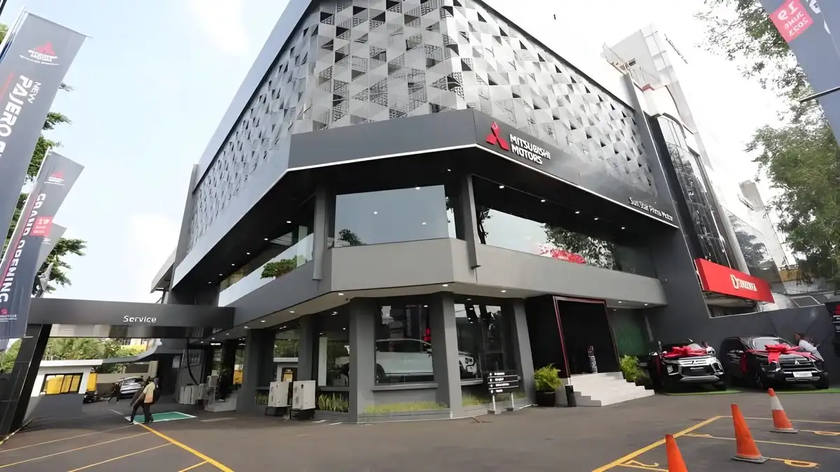 Mitsubishi Menggelar Pembukaan Diler Terbaru di Jakarta dengan Diskon Menarik 25%