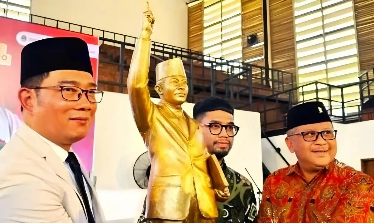 Patung Bung Karno di Bandung Tinggi 22,3 Meter dan Menghabiskan Anggaran Rp14,5 Miliar, Mencetak Rekor Tertinggi di Dunia!