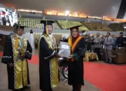 Penobatan Dua Guru Besar Ilmu Hukum oleh Rektor Unila: Mereka Dinobatkan sebagai…