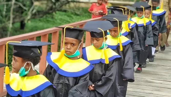 Perayaan Wisuda untuk Anak-anak TK, SD, SMP, dan SMA; Kemendikbud Mengeluarkan Surat Edaran: Tidak Wajib dan Tanpa Beban Bagi Wali Murid