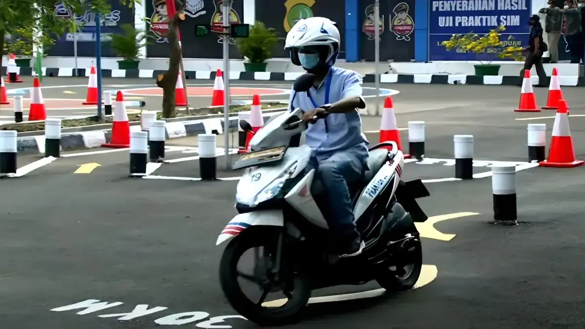 Polri Mengeluarkan Kebijakan Baru Sertifikat Mengemudi Harus Dilampirkan saat Pembuatan SIM, Ini Penyebabnya