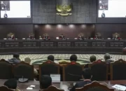 Putusan Mengejutkan! Mahkamah Konstitusi Menolak Gugatan, Memastikan Pemilu 2024 Akan Tetap Menggunakan Foto Caleg