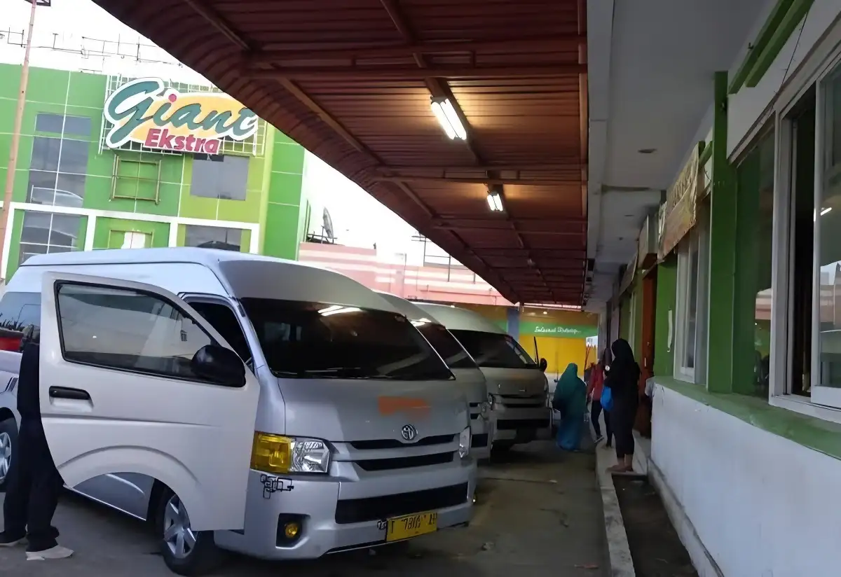 Rekomendasi Travel Purwakarta Bandung Penjadwalan, Harga, dan Fasilitas Travel