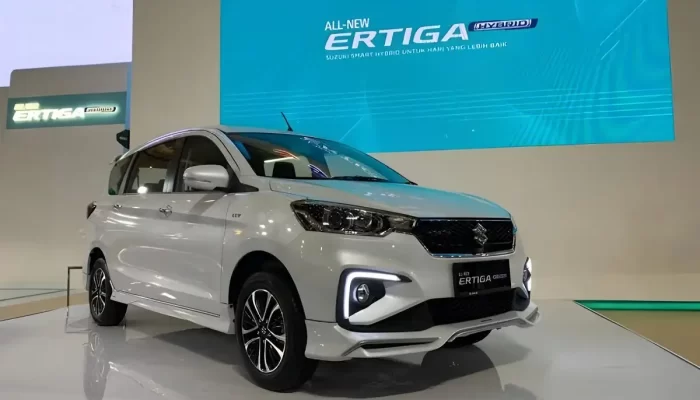 Suzuki Meluncurkan Mobil Hybrid Terbaru untuk Menghadapi Tantangan Resesi 2023