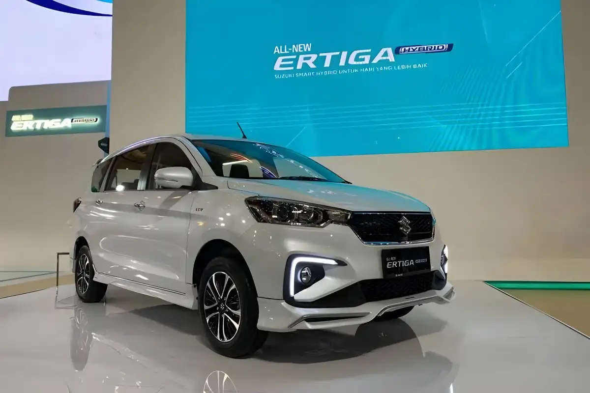 Suzuki Meluncurkan Mobil Hybrid Terbaru untuk Menghadapi Tantangan Resesi 2023