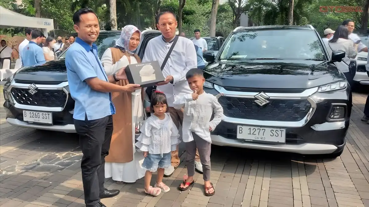 Suzuki Sukses Mengirimkan 26 Unit Grand Vitara Sesuai Pesanan Konsumen