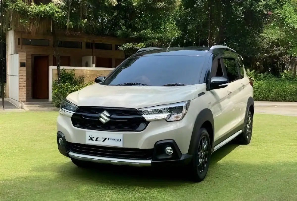 Teknologi Canggih! Dapatkan Smart E-Mirror Gratis Saat Membeli Suzuki XL7 Varian Zeta, Hemat Biaya Ekstra!