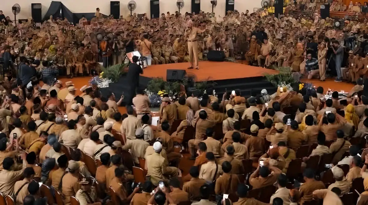 Terobosan Bersama! Kesepakatan Sepenuhnya Fraksi DPR RI Masa Jabatan Kepala Desa Diperpanjang Menjadi 6 hingga 9 Tahun!
