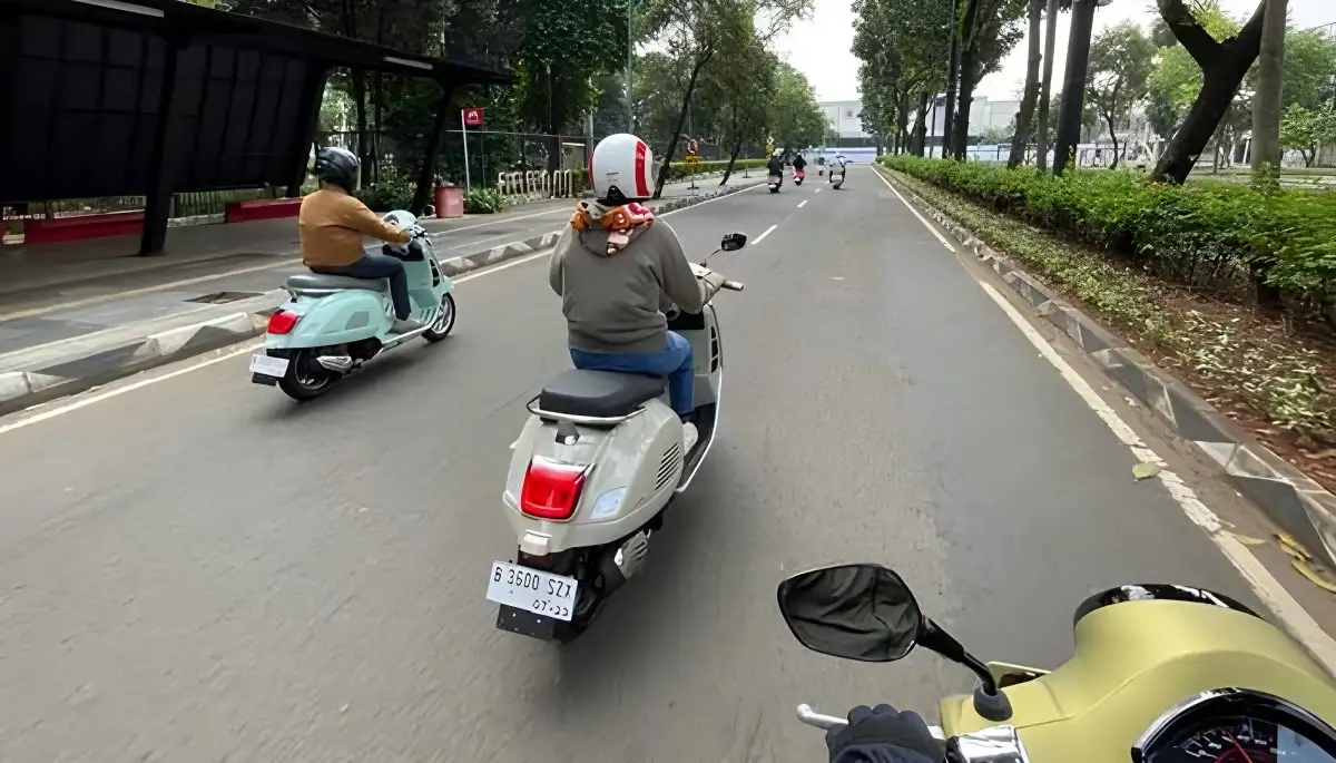 Test Ride Vespa GTS Super Sport 2023, Kencan Singkat Yang Rasanya Luar Biasa!