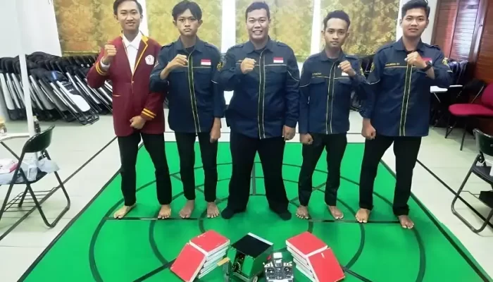 Tim Robotika Universitas Teknokrat Indonesia Meraih Juara Kontes Robot Indonesia Divisi KRSBI-H 2 Tim Robotika Universitas Teknokrat Indonesia