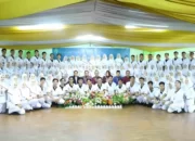 Wakil Rektor Universitas Malahayati Meresmikan Seragam Ilmu Keperawatan dan Mengajak Mahasiswa Menjaga Kebersihan