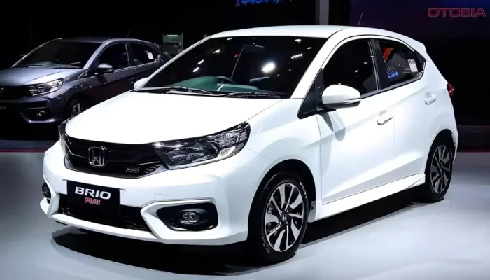 10 Mobil Kecil Canggih dari CARSOME, Cocok untuk Budget Hemat! 2 10 Mobil Kecil Rekomendasi CARSOME, Tersedia Dengan Harga Terjangkau
