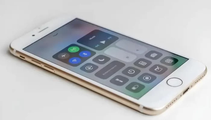 Membuka Rahasia: 3 Solusi untuk Memperbaiki Rotasi Layar iPhone yang Tidak Merespons, Ucapkan Selamat Tinggal pada Masalah Kunci Rotasi! 2 3 Cara mengatasi rotasi layar iPhone yang tidak mau berputar, matikan kunci rotasi