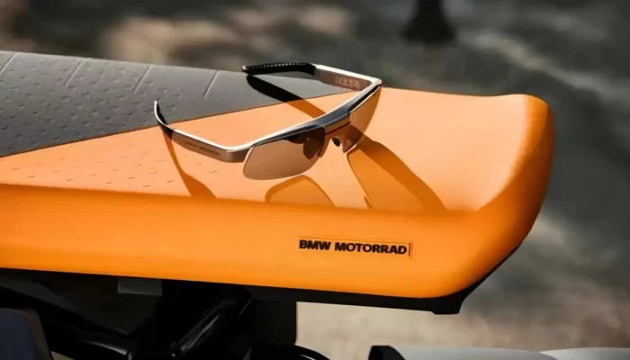 BMW ConnectedRide: Menguasai Jalan dengan Gaya, Kacamata Bluetooth Layar Digital yang Revolusioner!