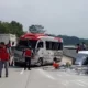 Baut Roda Patah Membawa Petaka, Travel Menuju Bengkulu Terguling di Tol Tanjung Bintang Lampung Selatan, 10 Penumpang Mengalami Luka-Luka