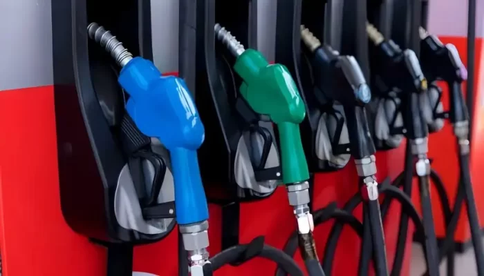 Kenaikan Harga BBM Per Juli 2023: Pertamina, BP, Shell, dan Vivo Melakukan Penyesuaian Tarif 2 Harga BBM Pertamina, BP, Shell, Dan Vivo Per Juli 2023