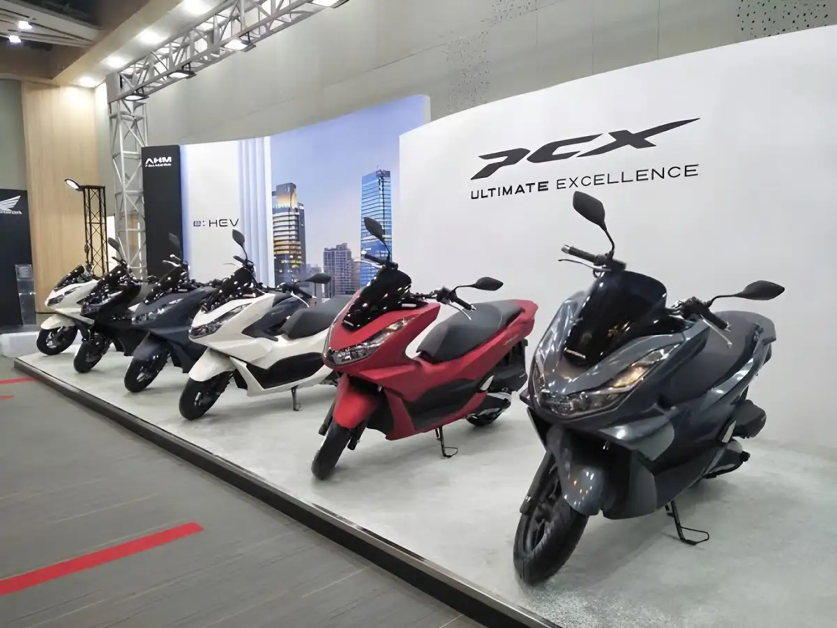 Honda PCX 2023 Kehebatan di Balik Spesifikasi dan Harga, Tersedia Mulai Rp32 Jutaan