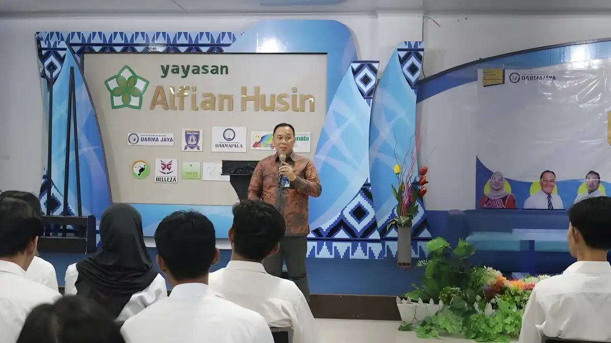 IIB Darmajaya Bekali Calon Wisudawanti Softskill Hingga Mockup Interview dengan Perusahaan Terkemuka Nasional