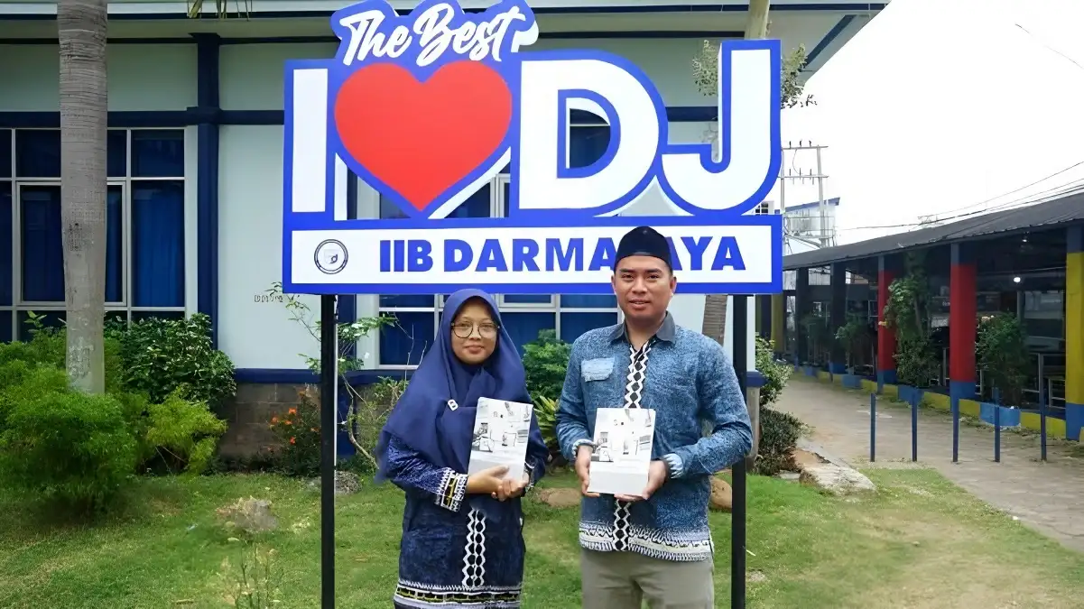 Ini Dia Hasil Kolaborasi Dosen Prodi Akuntansi dan Prodi Sistem Informasi IIB Darmajaya Buku 'Auditing' Terbit!