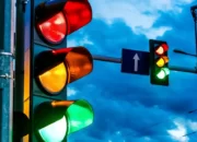 Inovasi AI: Lampu Merah Jakarta Mampu Menganalisis Kepadatan Lalu Lintas Secara Otomatis