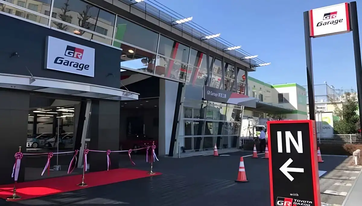 Inovasi Toyota GR Garage Mengubah Tanpa Mengorbankan Asuransi di Jakarta