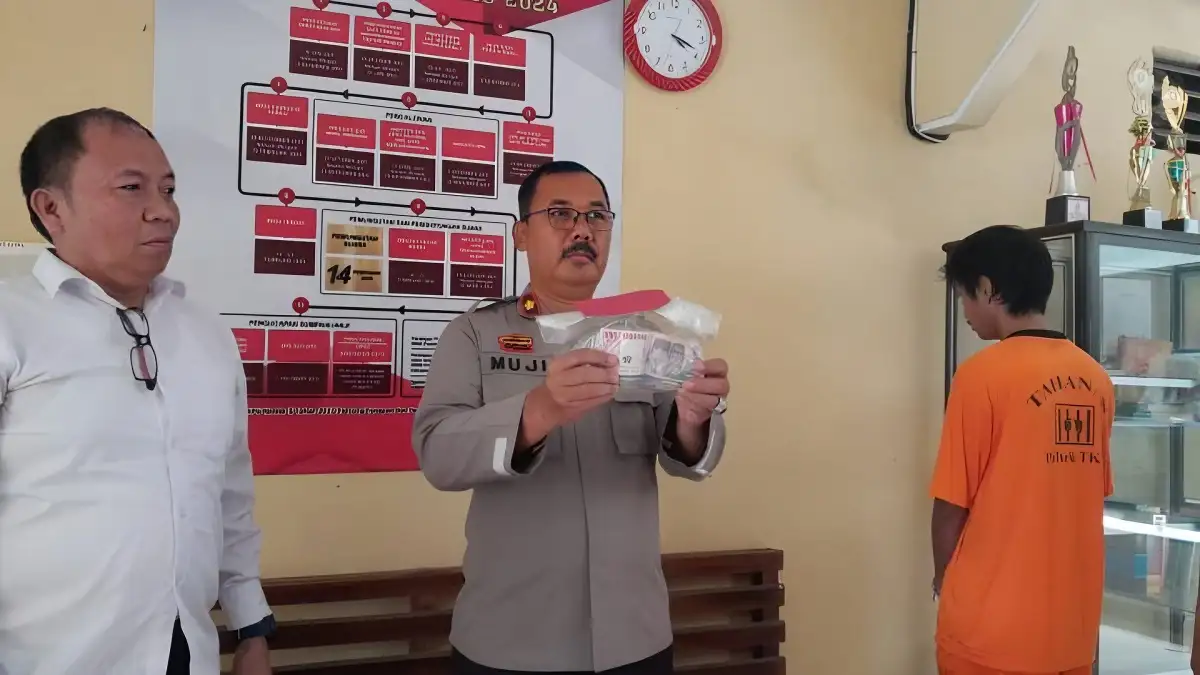 Kejahatan Di Dunia Maya Pria Asal Tanjungkarang Barat Memanfaatkan Judi Online untuk Merampas Uang Tetangga Sebesar Rp11 Juta saat Hari Raya Iduladha