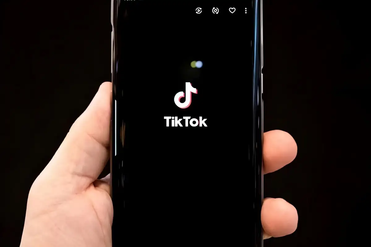 Kreatif di Luar Batas Cara Bikin Postingan Teks Menarik yang Bikin Beda dari Video Pendek TikTok!