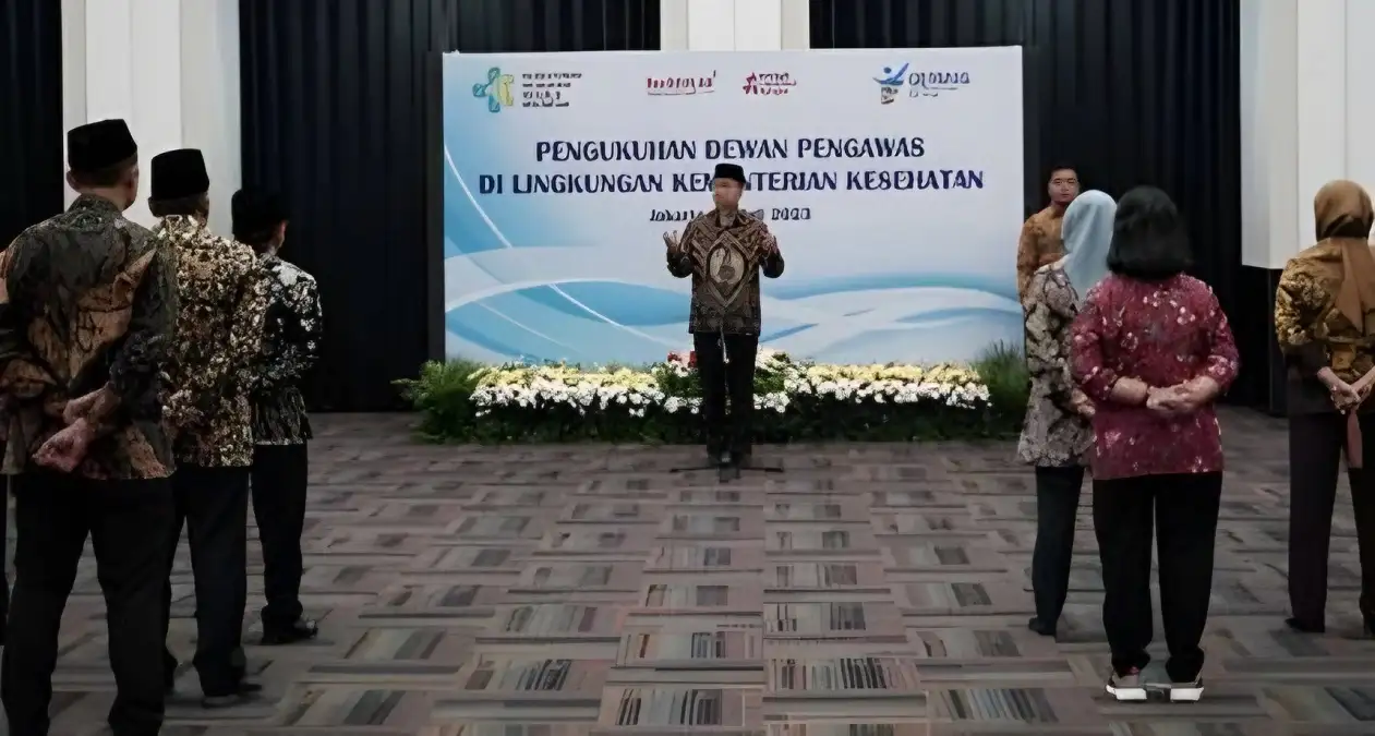 Kukuhkan 32 Dewan Pengawas Poltekkes, Menkes Titip 3 Pesan Penting
