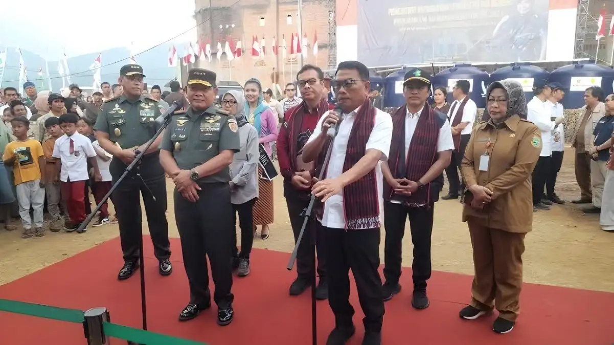 Langkah TNI AD Dalam Memerangi Stunting Mendapat Apresiasi dari Wamenkes Melalui Pengadaan Air Bersih