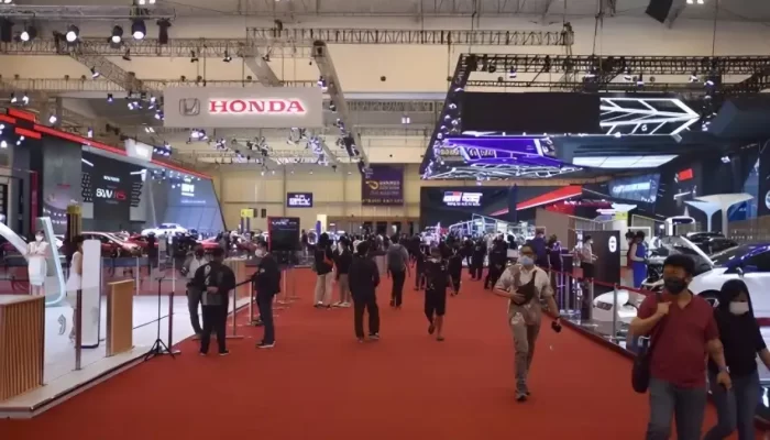GIIAS 2023: Tiket Terjual Habis dengan Harga Promo Rp30 Ribu! 2 Maaf, Tiket GIIAS 2023 Harga Rp30 Ribu Ludes Terjual!