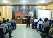 Melangkah Menjadi Penulis Hebat: Anggota Polres Tulangbawang Barat Dibekali Kemampuan Jurnalistik