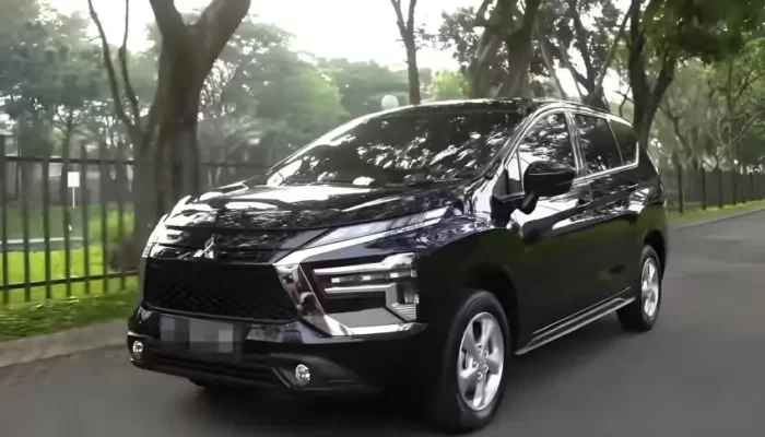 Terpesona oleh Mitsubishi Xpander Exceed: Varian dengan Keunggulan yang Tak Tertandingi! 2 Melirik Mitsubishi Xpander Exceed, Varian Yang “Value For Money” Banget