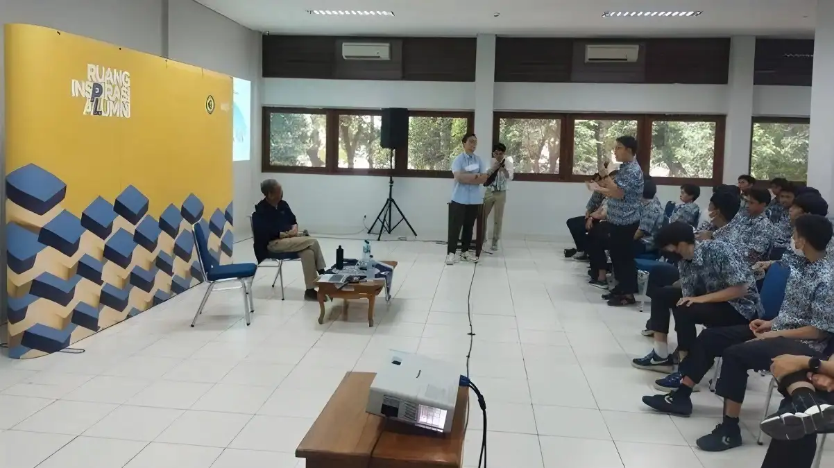 Membanggakan! Siswa SMA Pangudi Luhur Jakarta Akan Menciptakan Satelit CubeSat Buatan Mereka Sendiri