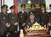 Menggelora di Hari Bakti Adhiyaksa ke-63: Kajari Tulangbawang Barat Memupuk Semangat dan Memperkuat Jiwa Korsa