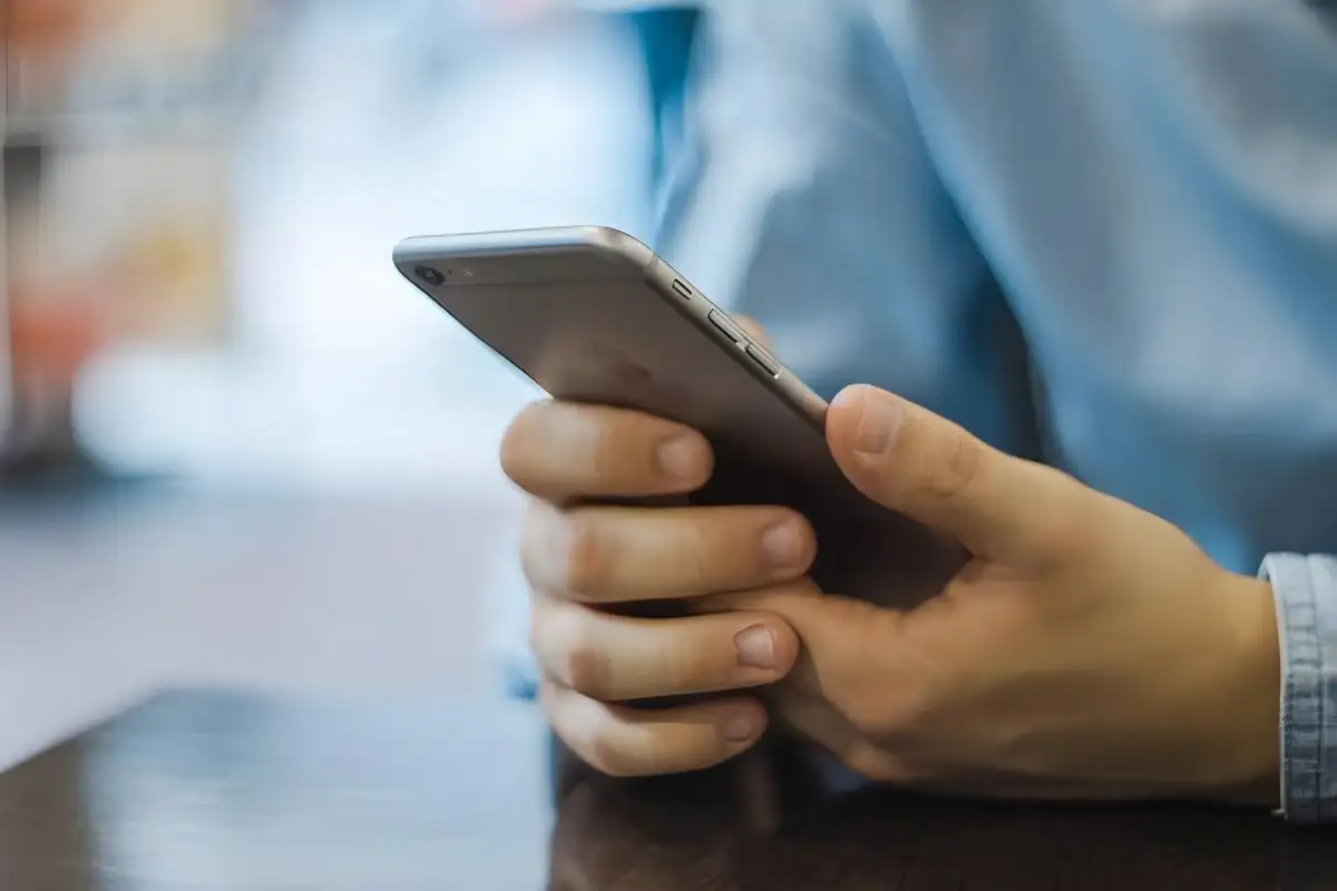 Menyingkap 4 Fitur Rahasia di iOS 17 Apple Maps Kini Bisa Digunakan Tanpa Koneksi Internet!