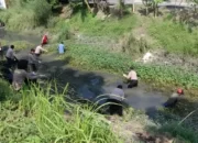 Pantai Tidak Sendiri! Polresta Bandar Lampung Ikut Menyapu Sampah di Beberapa Aliran Sungai