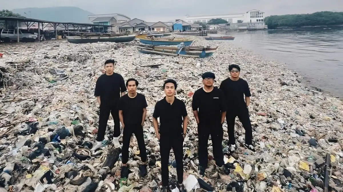 Pemkot Bandar Lampung Angkat Bicara Mengenai Viral Pantai Terkotor di Indonesia yang Mendadak Terkenal di TikTok