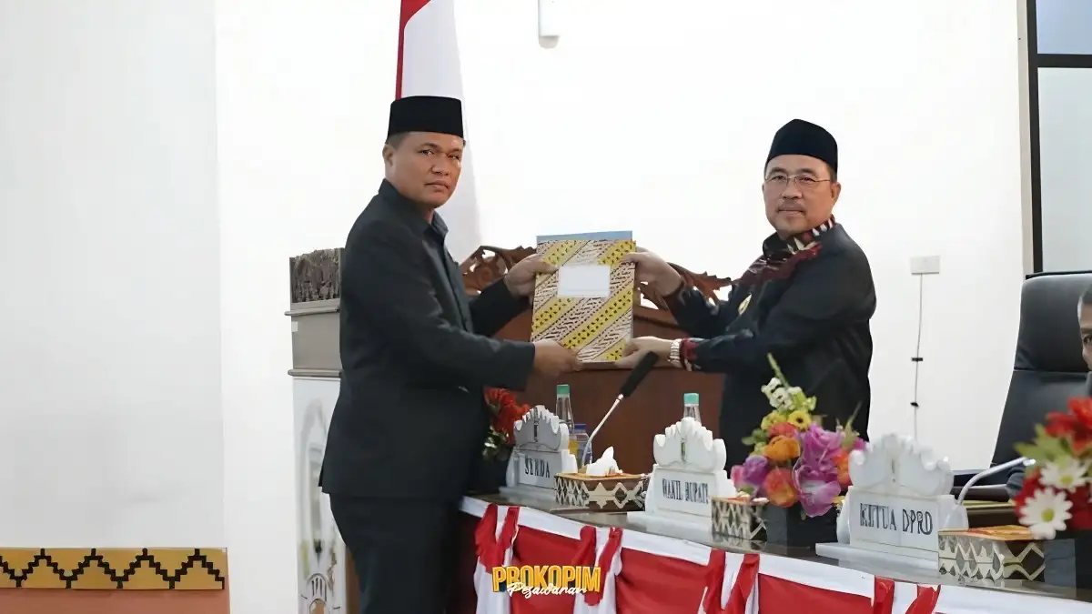 Pendapatan APBD Pemkab Pesawaran Mencapai Rp1,22 Triliun dalam Rapat Paripurna DPRD
